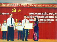 Hội Nghị Biểu Dương Tập Thể Cá Nhân Lao Động Sáng Tạo Xuất Sắc Tiêu Biểu - Đường Sắt Việt Nam Giai Đoạn 2006- 2011